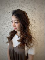 DAMANI 表参道 髪質改善/ヘッドスパ/ハイライト/白髪染め/白髪ぼかし/縮毛矯正&nbsp;似合わせカット/ミディアムレイヤーカット[表参道駅]