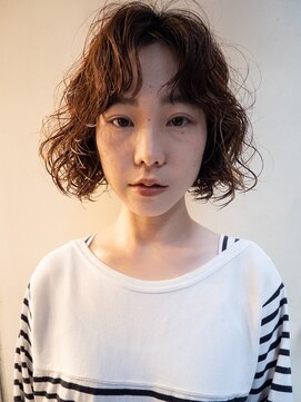 イーズ(e's) クセ毛風ボブパーマ <若林>