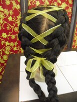 ヘアメイク プリンセス(Hair Make PRINCESS)&nbsp;リボン編み込みスタイル