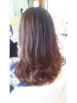 モンジュ ヘアー アートアンドクリエーション(Monjue Hair ART&Creation) うるつやカラー