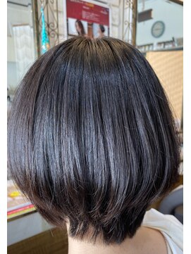 ヘアズシュシュ(hair’s chouchou) ショートボブ