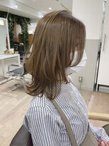 オウル(Owll) 【Owll】大人カワイイ レイヤーウルフ シアーベージュカラー