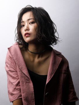 イングスジャパン(ings JAPAN) 大人クールボブ/くすみベージュ/Aラインボブ/刈り上げボブ