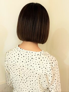 ネオリーブ クタ 町田店(Neolive kuta) 【Ｎｅｏｌｉｖｅｋｕｔａ町田店】切りっぱなしボブ