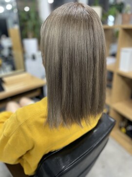ミコ(MICO hair) スモークグレージュ