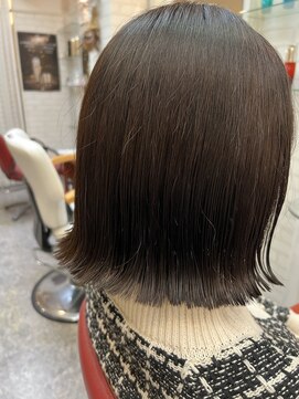 ロマンヤカタ ファース(ROMAN YAKATA fars) ばっかりボブスタイル@田島(2/11)