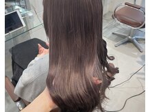 ヘアーメイクチック(HAIR MAKE CHiC)の雰囲気（全席タブレット完備で快適なお時間をご提供[天文館美容室]）