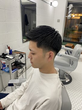 ウェルネス(Wellness) フェード　ナチュラルショート