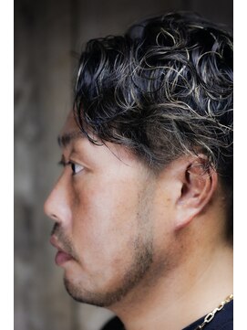 ヘアー グランジ プラス(hair Glunge Plus) 【メンズハイライト】【ゆるふわパーマ】