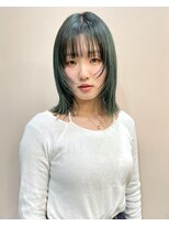 イギー(igggy)&nbsp;くすみグリーン☆ミディアムレイヤー