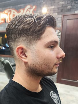 スリーセント 栄(3/cent) サイドパート/ミドルフェード