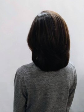 ヘア イノウエ HAIR INOUE 大人ミディアムレイヤー