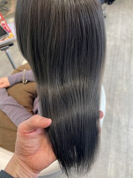 ニューヨークニューヨーク 大久保店(NYNY) ブルーグレージュ