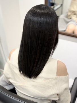 ロジャー(ROGER) 極上髪質改善トリートメント