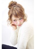 ゆるふわルーズお団子ヘアー