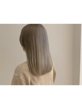 ウルム 蕨西口(ULUM) グレージュ