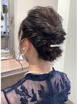 アッシュ 戸田公園店(Ash) ミディアムの長さのパーティーアレンジ