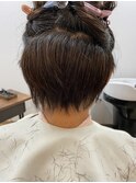襟足の生え癖を馴染ますドライカット　4