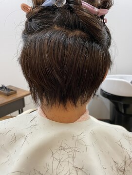 あさひ 襟足の生え癖を馴染ますドライカット　4