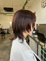 リノ 金山(Rino) デザインカラー/レイヤーカット/ウェットヘア/オリーブベージュ