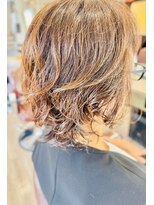 ビーズ ノイ(BEE´Z ＮＥＵ)&nbsp;フェイスフレーミングくせ毛風パーマ9.30