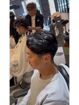 バーバーブロス 長堀店(BARBER BROS) 【BarBerBROS】毛流れニュアンスパーマ　メンズヘア