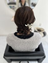 ミルメルシー(Mille mercis)&nbsp;ヘアセット/王道シニヨン/ゆるフワスタイル/多毛/ストレート毛