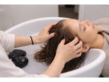 ビジュ(Bijoux)の雰囲気（リピート率が高い自慢のヘッドスパ◎ぜひ1日の疲れを癒しに、、）