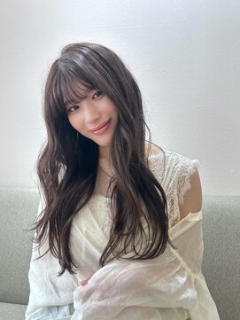 シーナ(scena) ゆる巻きグレージュ