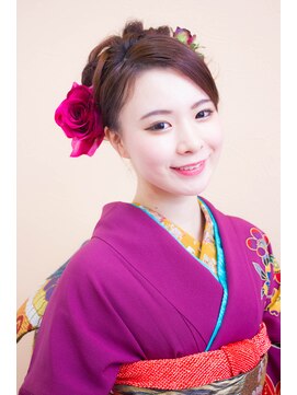 ヘアーズビースリー ポートサイド 2018年 成人式《ヘアセット+着付け》￥18,000から