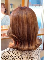 ココモ(cocomo)&nbsp;大人可愛いワンホンヘアくびれロブ