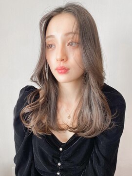 レア 表参道(L'ea) 黒髪クラゲヘアーオリーブグレー小顔ココアベージュ