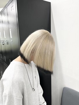 ワンズ ナゴヤ ヴィラ 名古屋栄(ONE's NAGOYA VILA) シアーカラー/カール/セミディ/姫カット