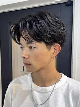 ベル 桑名(BHEL) 三重桑名ニュアンスパーマフェザーパーマ緩めセンターパートヘア