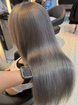 インク サカエ(inq sakae) ブリーチカラーダークシルバー