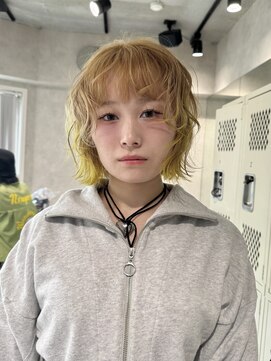 ハイプ(HYPE) ブリーチ/ダブルカラー/ルーツ/ハッシュカットボブ/ベージュ