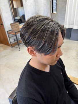 リーベル(Liber) センターパート ハイライトカラー