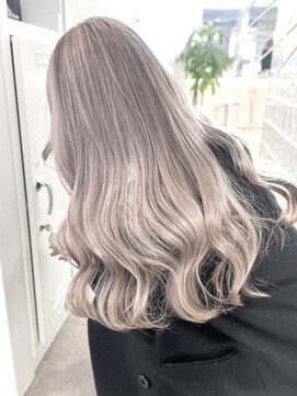 サンクマーケット 渋谷(cinq MARKET) 渋谷ミルクティーベージュハイトーンカラーヘーゼルベージュ韓国