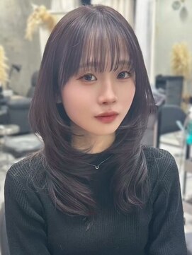 ジィルム(XELM) 韓国レイヤーカット/ブリーチ/レイヤーカット/ハッシュカット