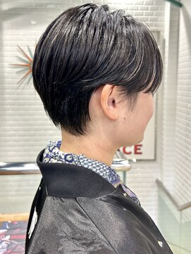 アピィス(appiis) 大人マッシュショート【横浜/カット/マッシュショート】