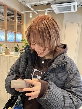 シロ 甲東園店(SHIRO) オレンジベージュ/ショートボブ/デザインカット