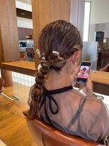 シプ 丸亀(sip) 結婚式 ヘアセット カチモリ ロープ編みアレンジ タイトヘア
