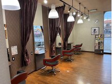 ヘアーアンドメイク グロッシー(HAIR&MAKE GLOSSY)