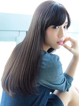 ヘアーデザイン リマ(Hair Design Lima) 『Lima』 厚めバングエフォートレスストレートカット