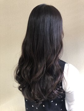 ゼン(Zen.) 韓国風ナチュラルロングヘア