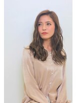 ジーナ 流山おおたかの森(Zina)&nbsp;ベージュ×重めウェーブ【Zina　大越香苗】