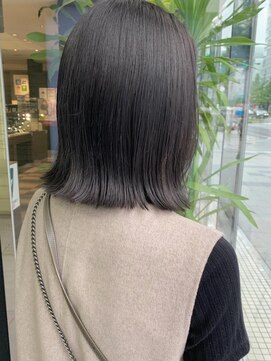 ケーツー心斎橋 クイーンズガーデン バイ ケーツー(K two QUEEN'S GARDEN by K two) ピスタチオグレージュ/似合わせカット/心斎橋&難波&なんば