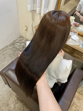 シェノン 西梅田(CHAINON) グレーベージュ/レイヤーカット/黒髪/前髪パーマ