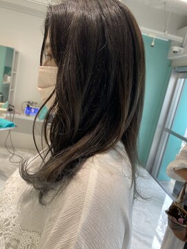 リーホリエ(Lee Horie) 脱オレンジ！バレイヤージュを活かして◎