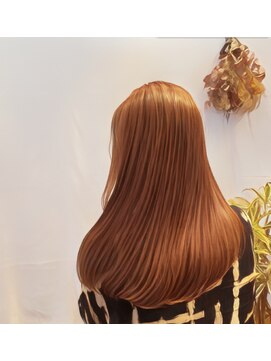 ヘアスペース エーアイアール(Hair Space A.I.R) 世界をかけるさとみさん